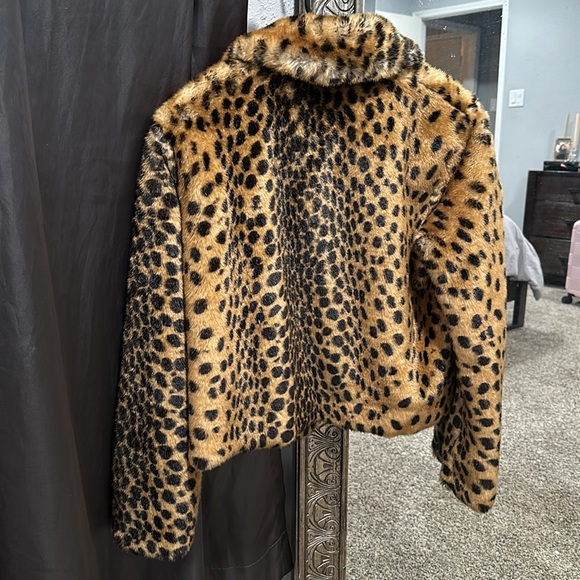 Zara Leopard Fur Jacket❤️ - Picture 3 of 10